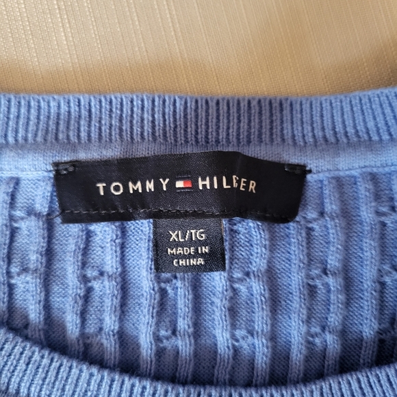Tommy Hilfiger Light Blue Knit Sweater, Size XL - Picture 3 of 4